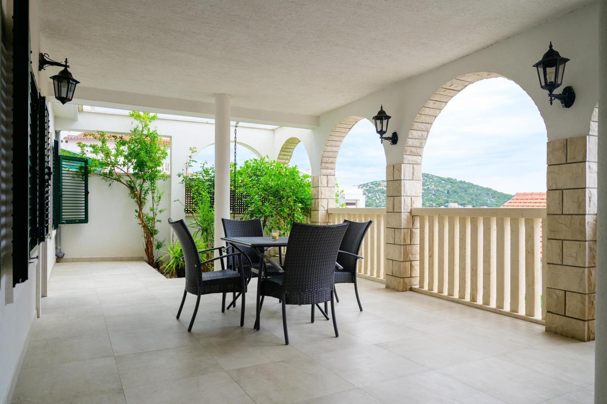 Villa I Karma Tisno Bagian luar foto