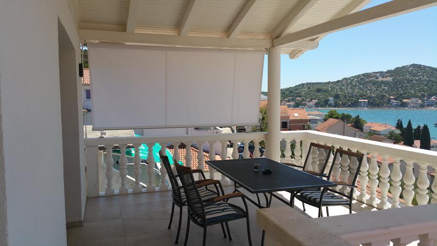 Villa I Karma Tisno Bagian luar foto