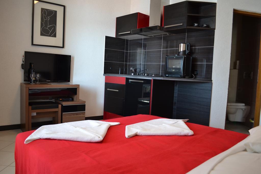 Villa I Karma Tisno Bagian luar foto