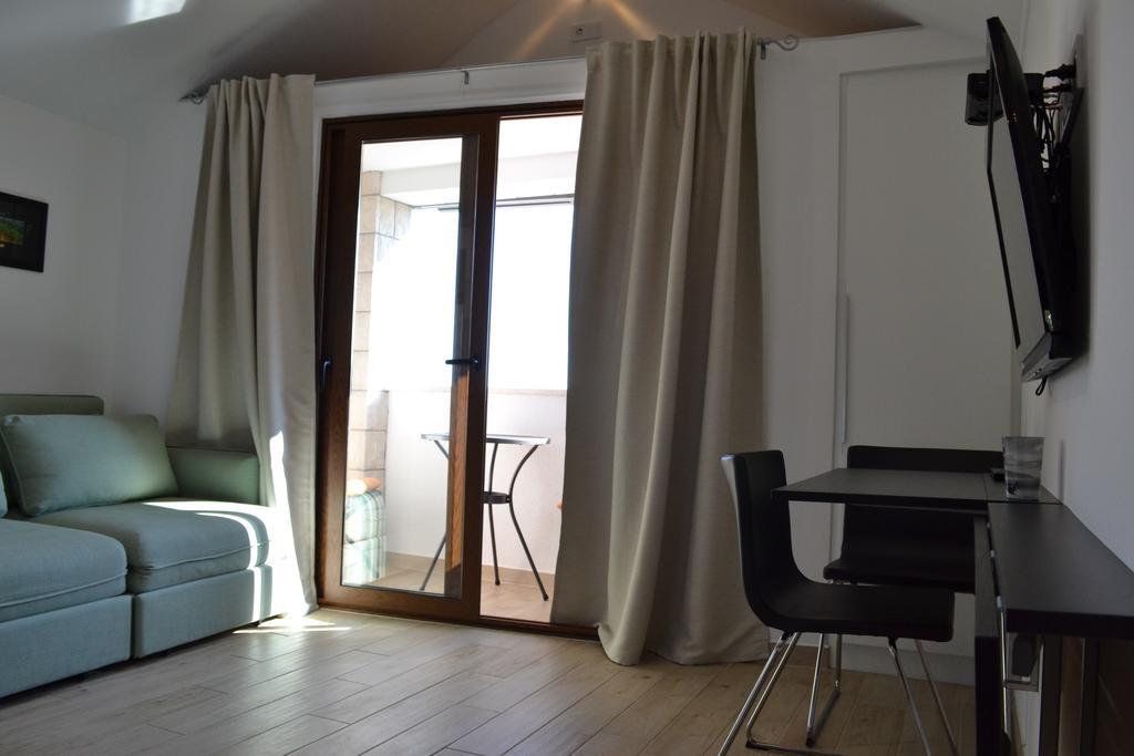 Villa I Karma Tisno Bagian luar foto